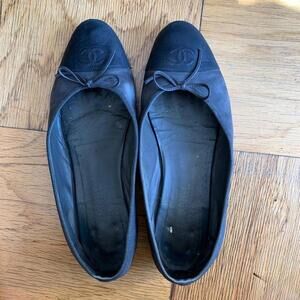 Chanel Leather Cap Toe Ballet Flat